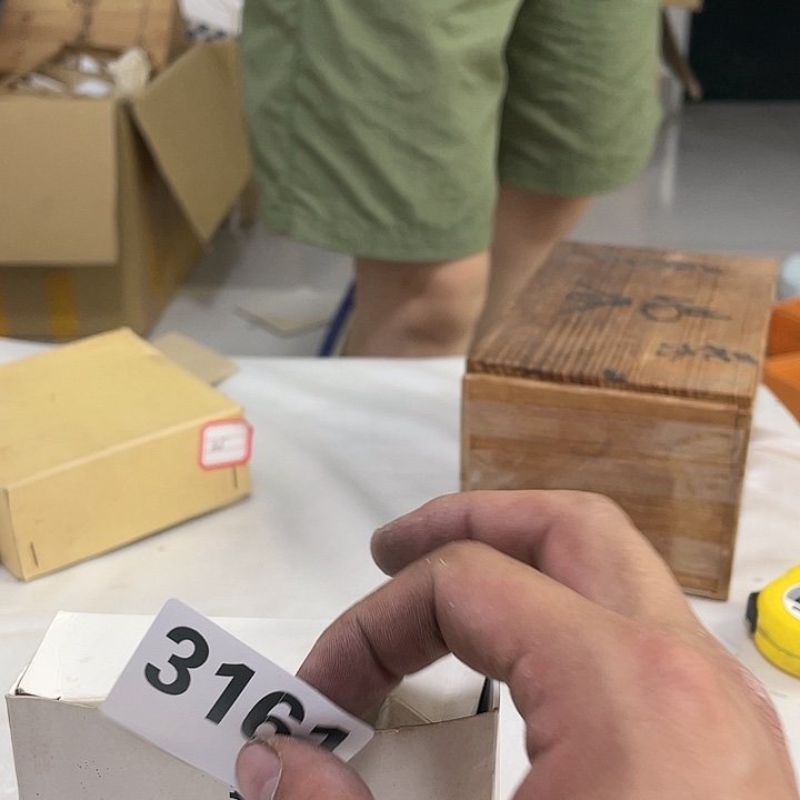 回流瓷器默认微瑕3160梁*晚回流瓷器默认微瑕3161