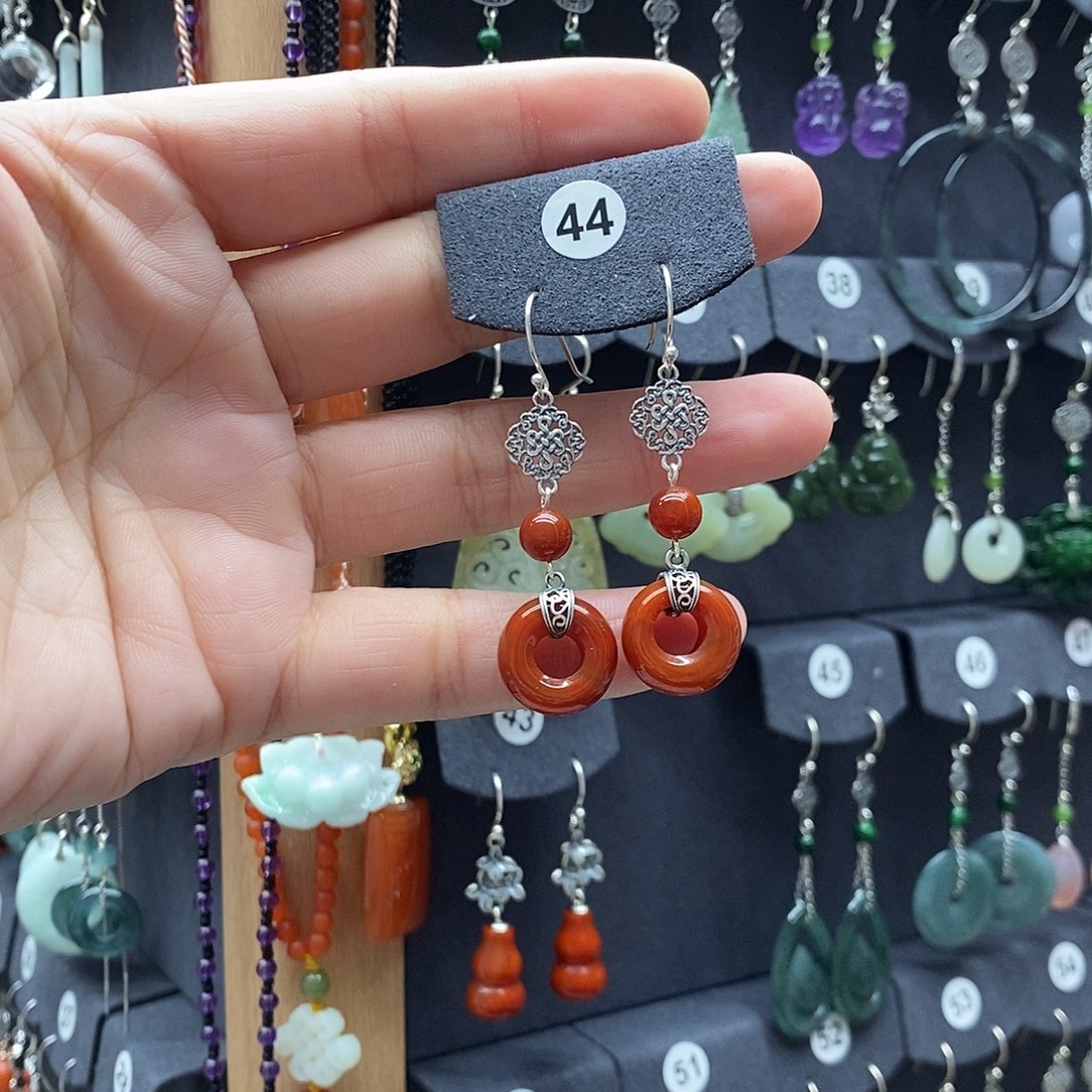 夏***雪银S925镶嵌耳坠玛瑙/玉髓