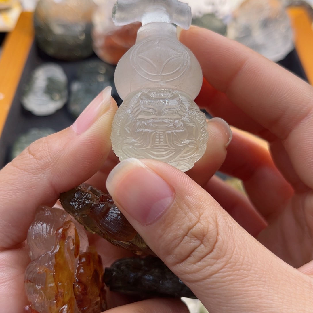 水晶颈饰未镶嵌?**～兔毛葫芦九尾