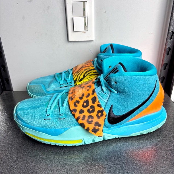 90新 NIKE/耐克 46码 欧文6 正品 中古球鞋 （鞋头压胶刮损