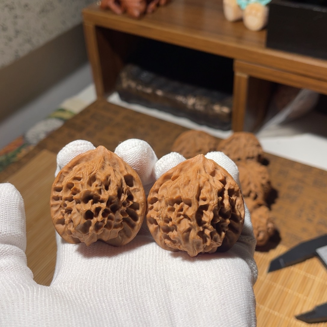 文玩核桃把件39 龙鳞虚黄，不退不换