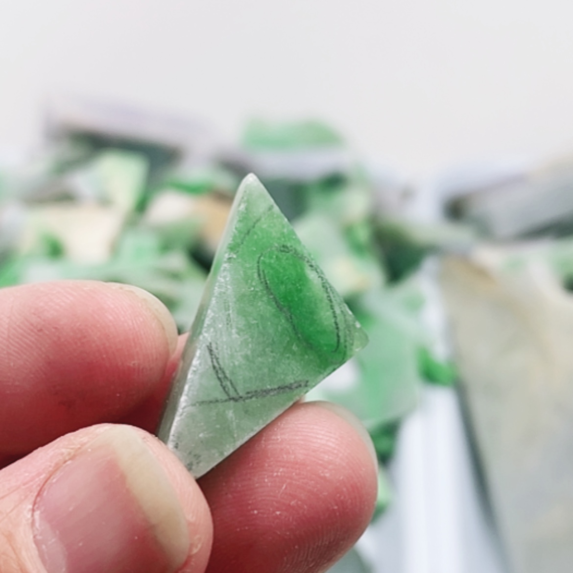 【闪购商品】翡翠颈饰未镶嵌A货