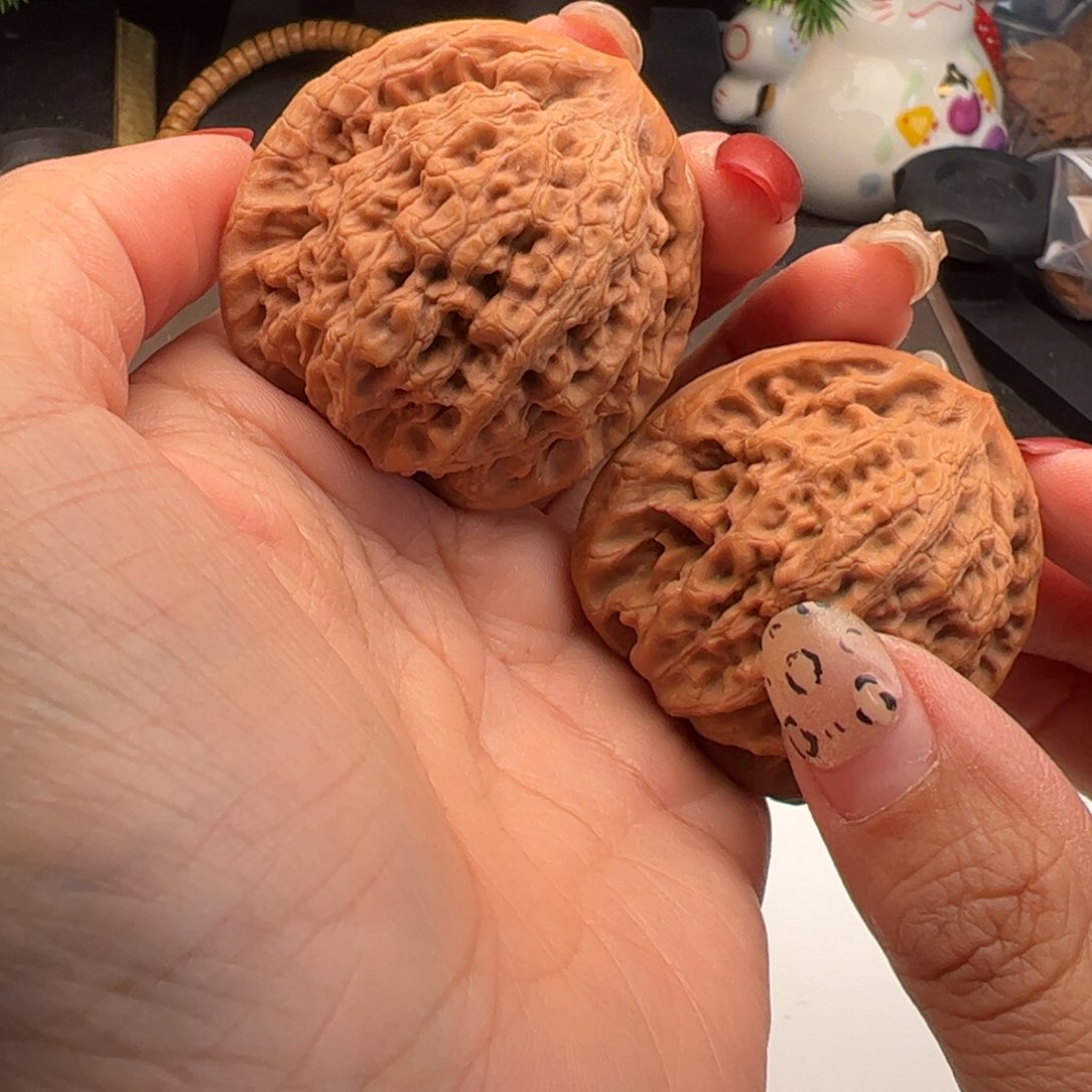 文玩核桃吊坠滢金公子45