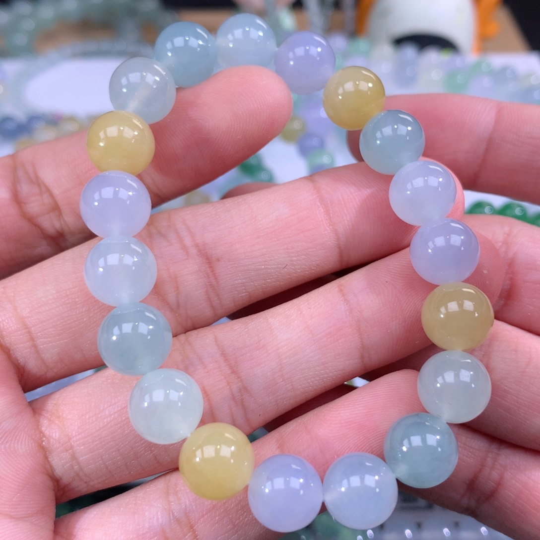 翡翠手链未镶嵌翡翠
