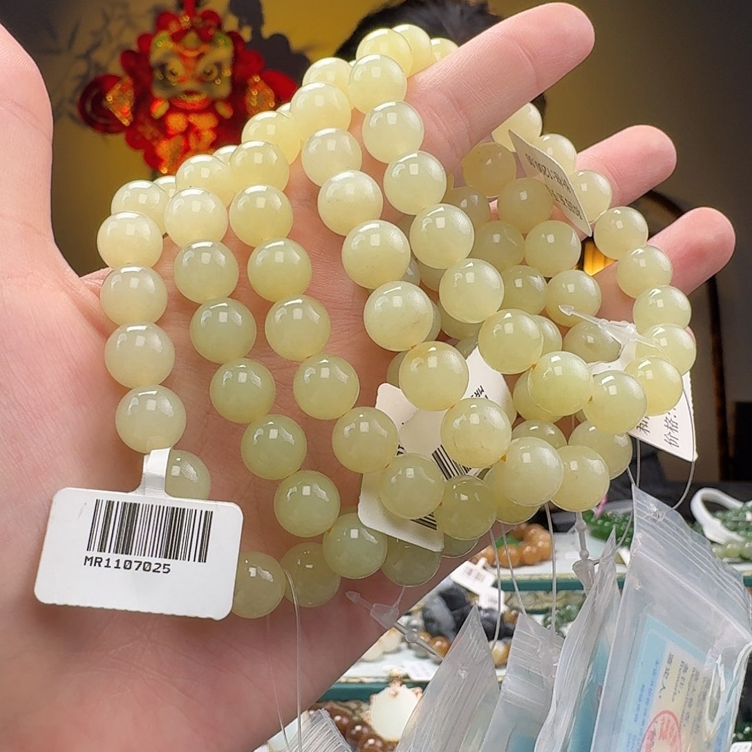 和田玉拍一发一未镶嵌