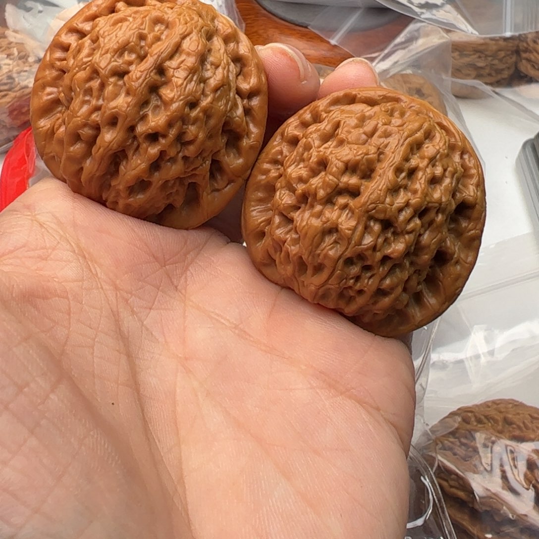 文玩核桃吊坠41金公子