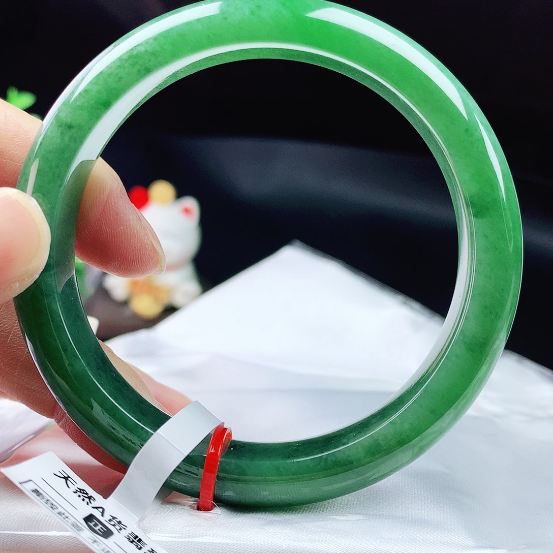 未镶嵌手镯翡翠58圈