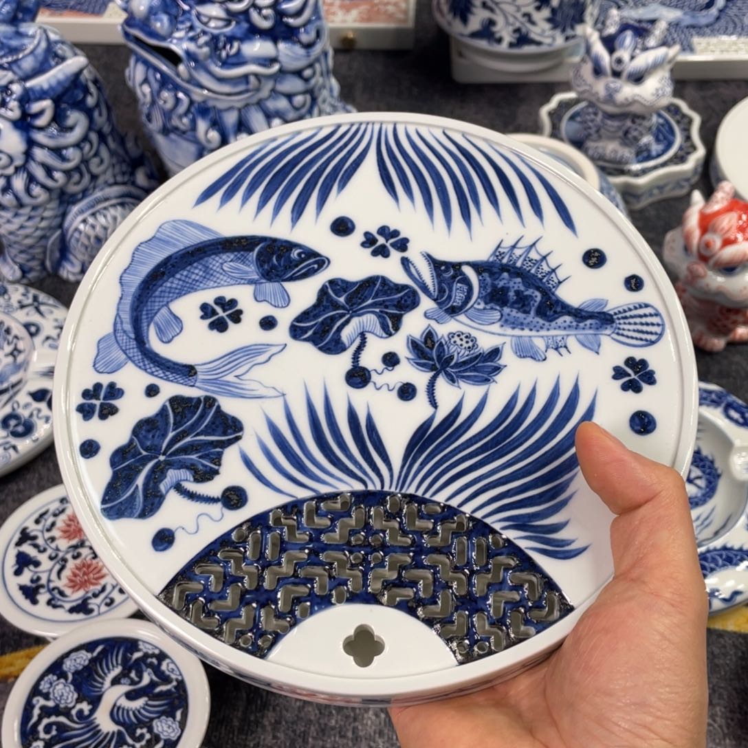 景德镇陶瓷手工手绘