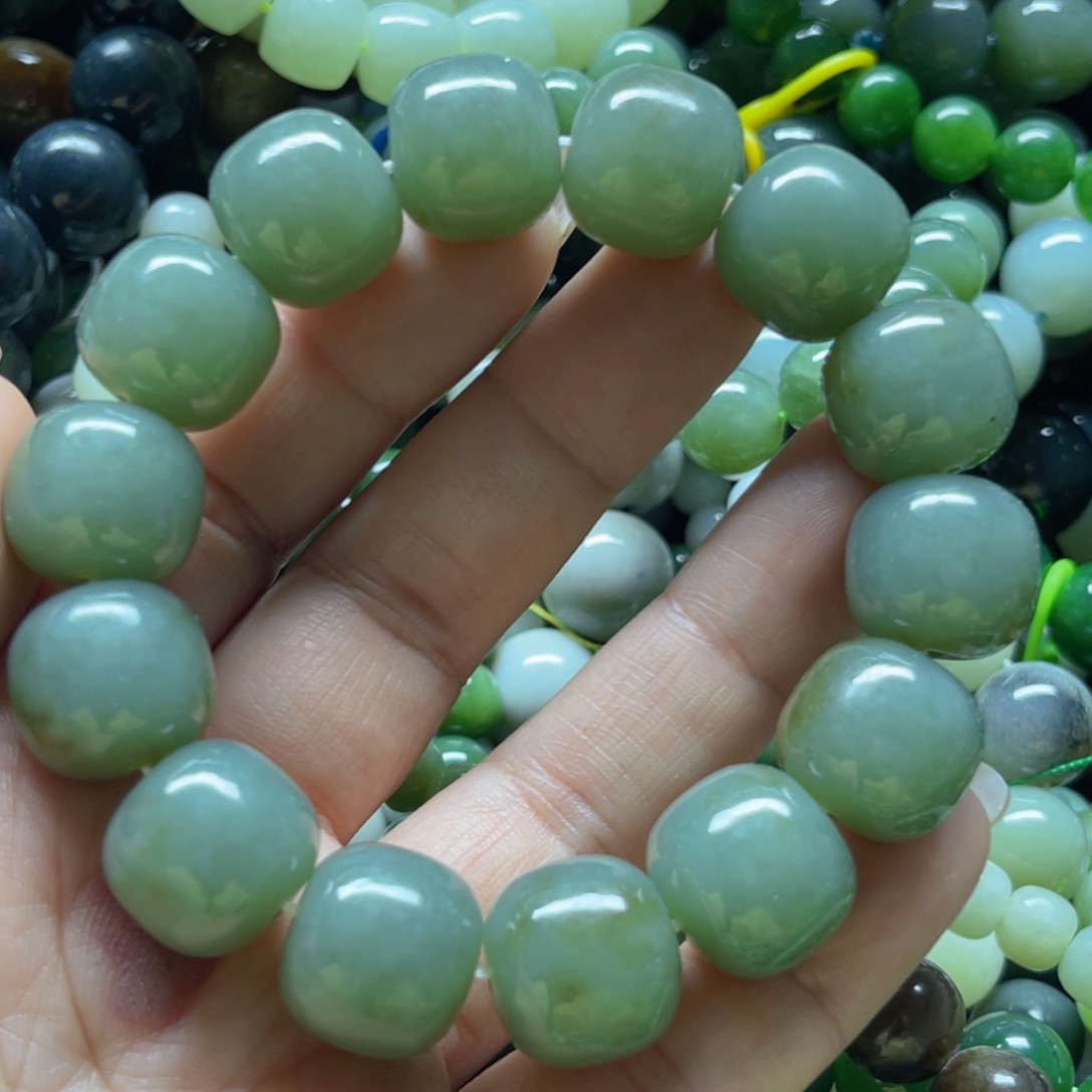 和田玉手链未镶嵌