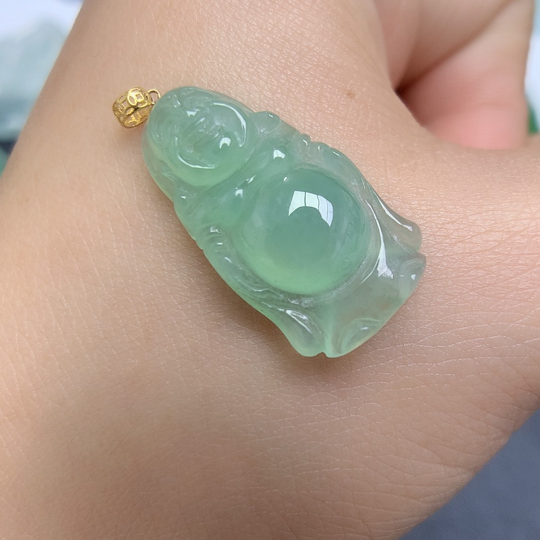 翡翠颈饰18K金镶嵌佛公
