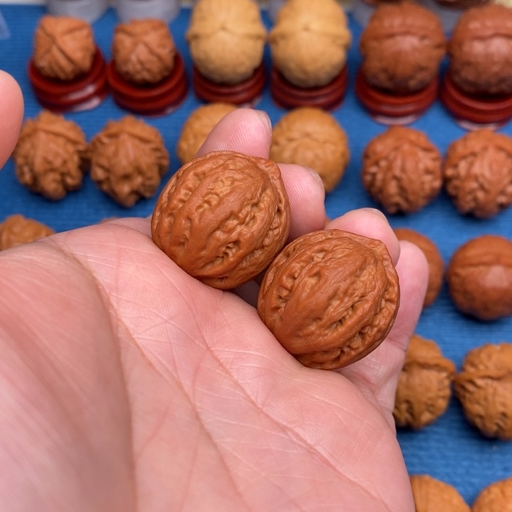 把件文玩核桃小粗筋