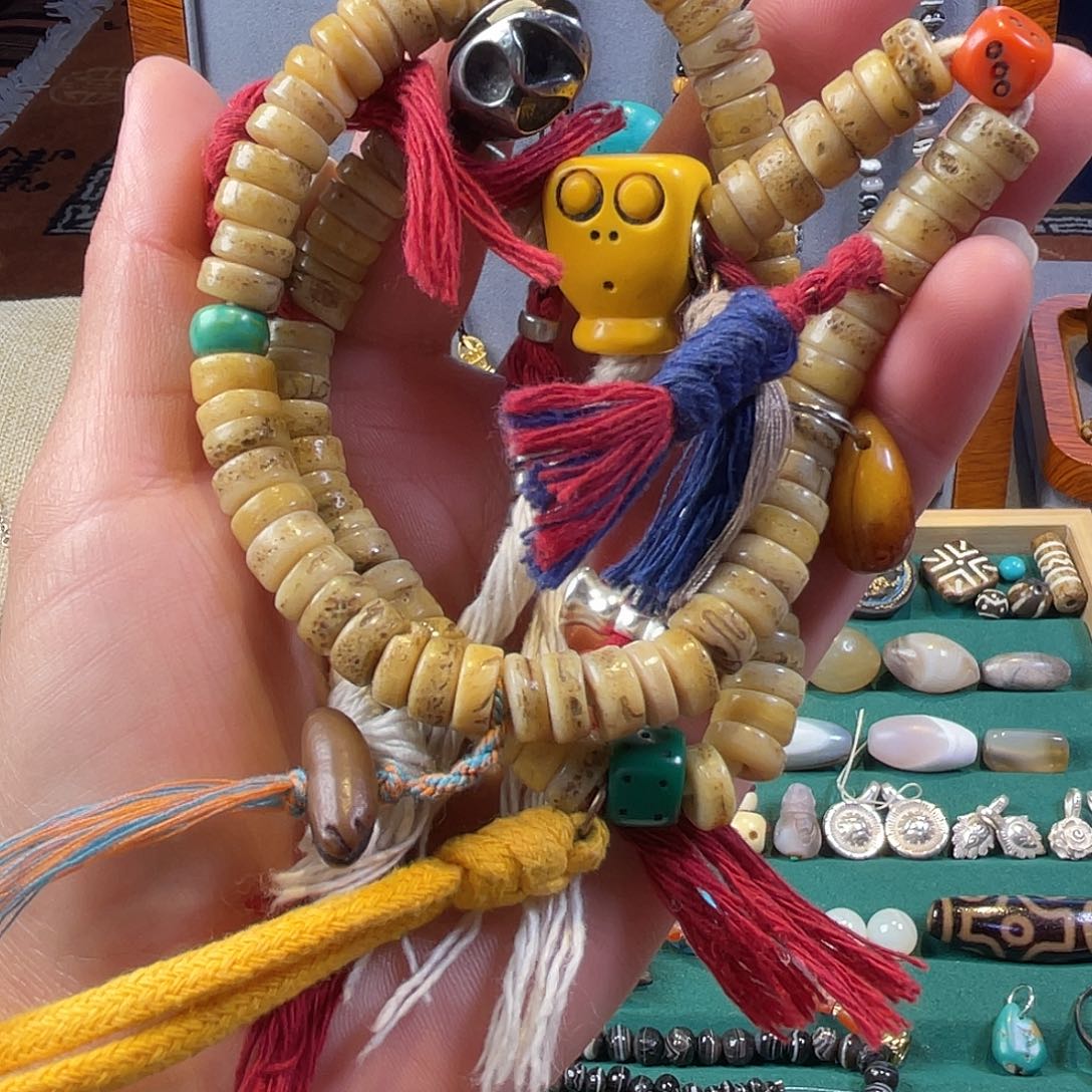 ①***唲玻璃颈饰藏地朵朵分享的时候可以