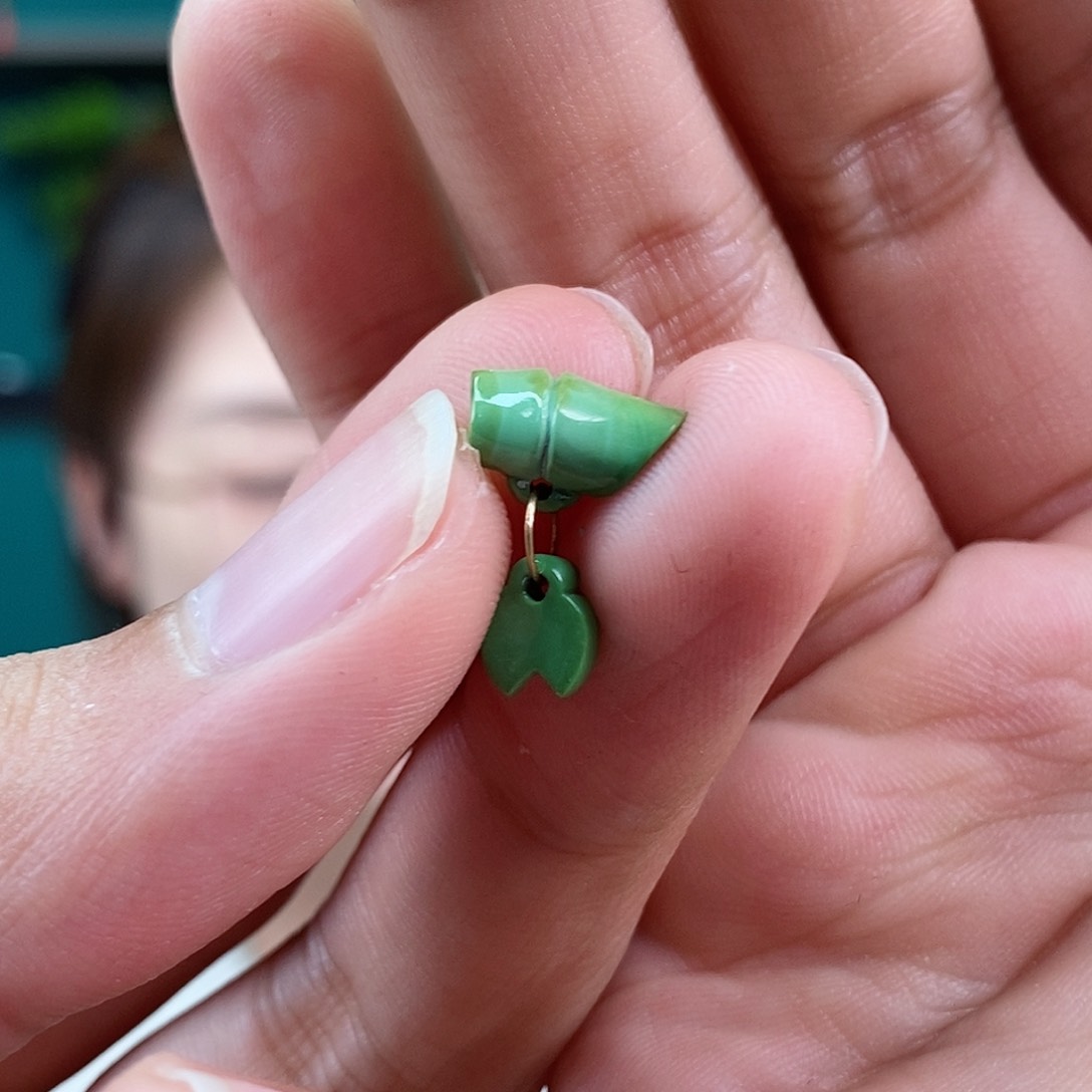 绿松石珠宝奇石18K金镶嵌