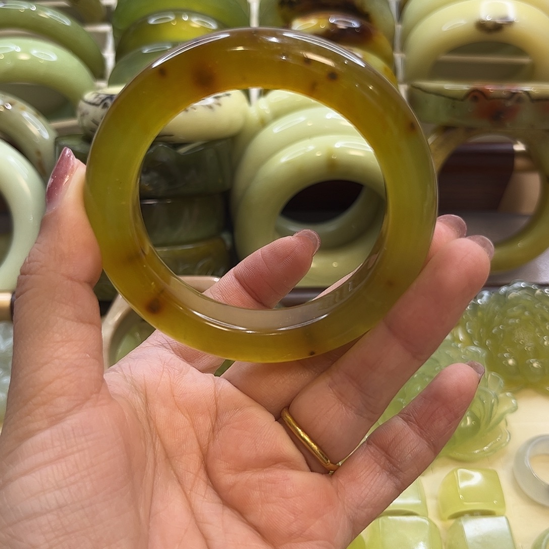 蛇纹石玉未镶嵌手镯3号56.5