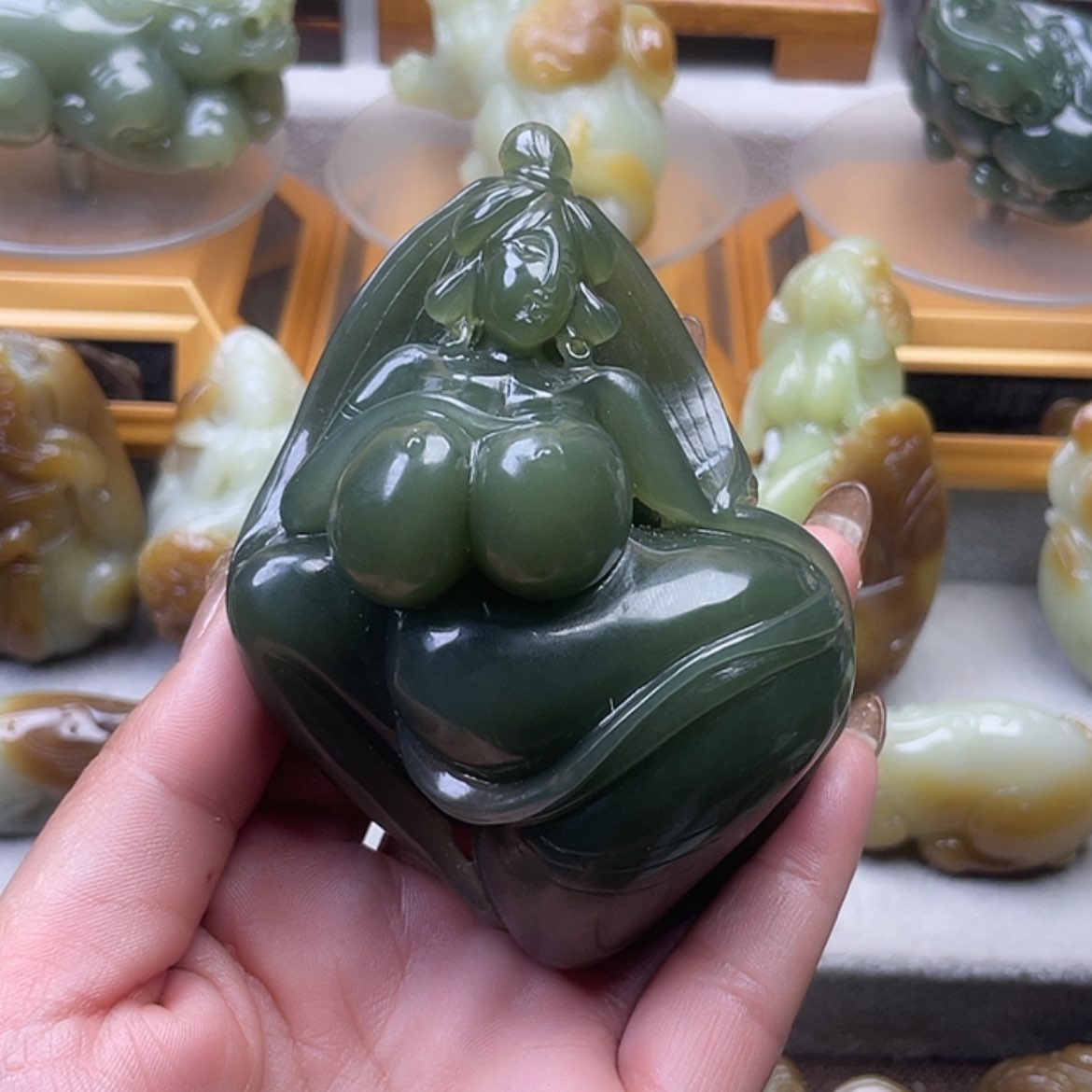 【闪购商品】和田玉把件未镶嵌巧*力