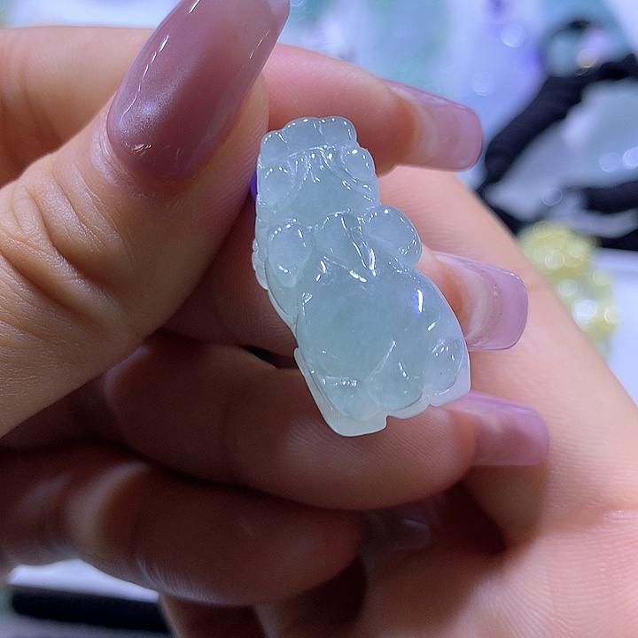 翡翠颈饰未镶嵌天然翡翠A货吊坠