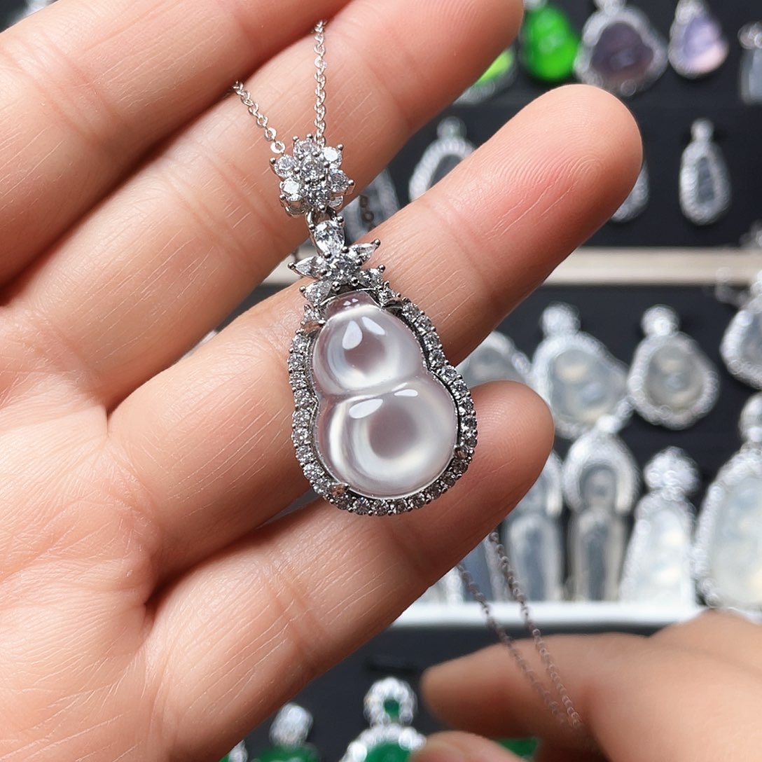 玛瑙/玉髓颈饰合金