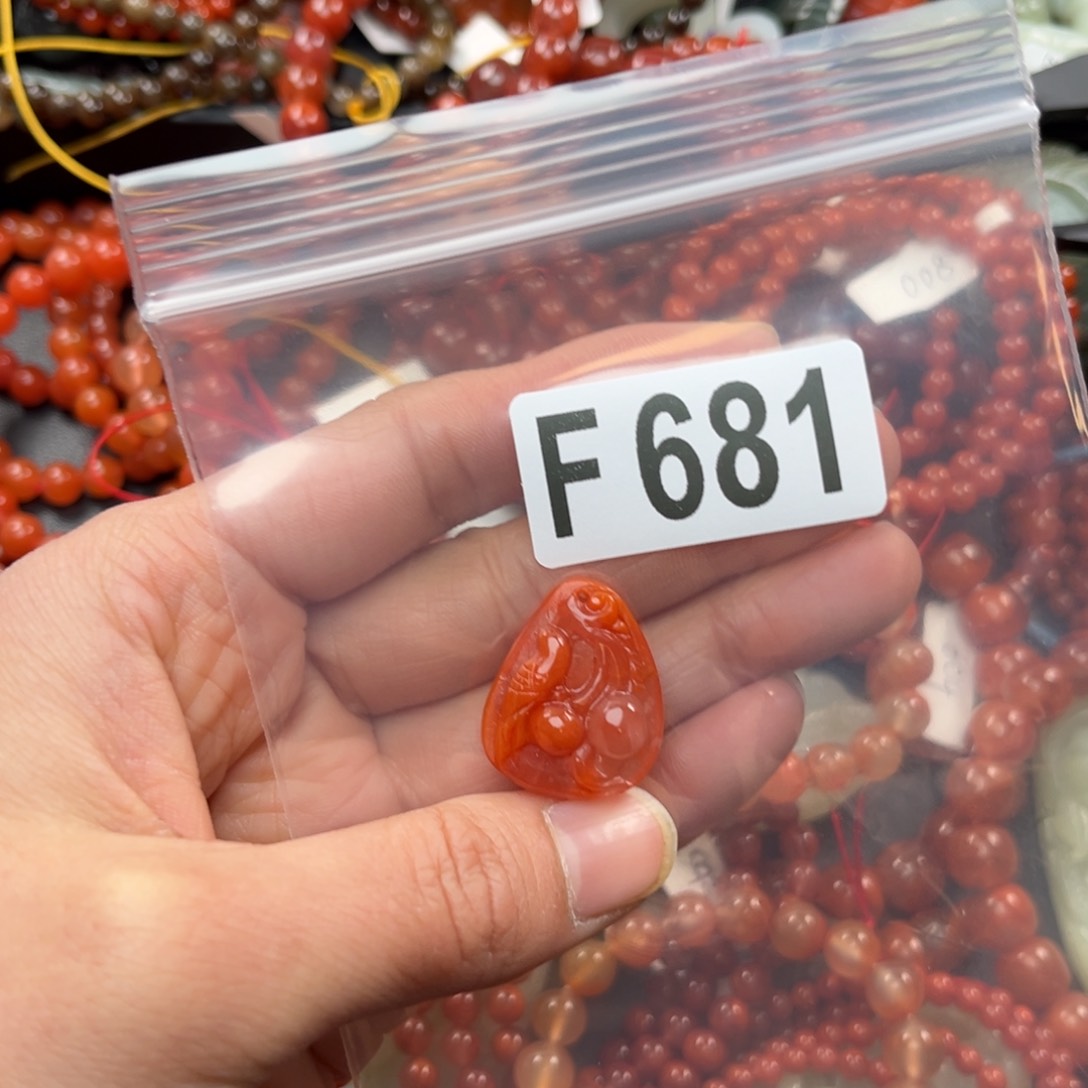 南红玛瑙珠宝奇石未镶嵌