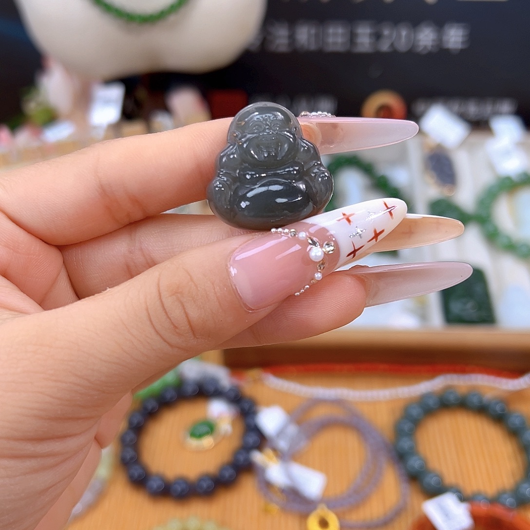 和田玉未镶嵌颈饰sj