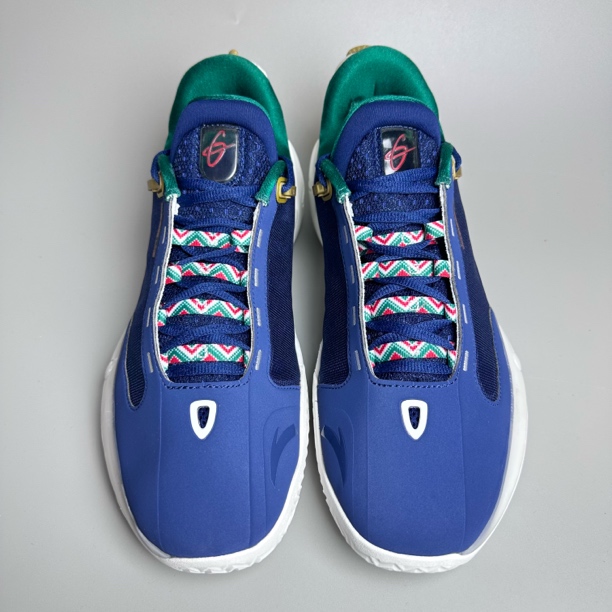 185 44码 海沃德4代 无原盒