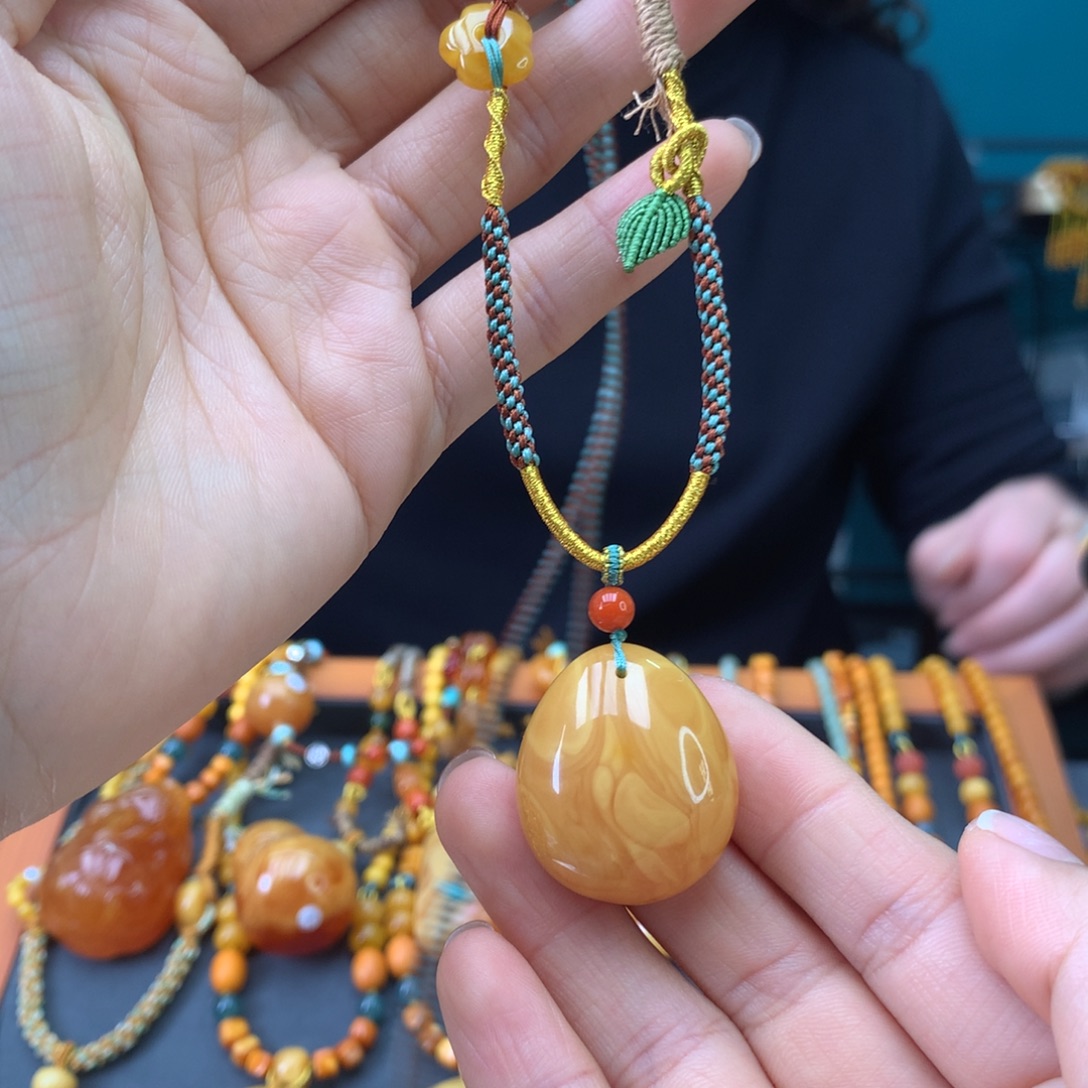 蜜蜡未镶嵌颈饰天然