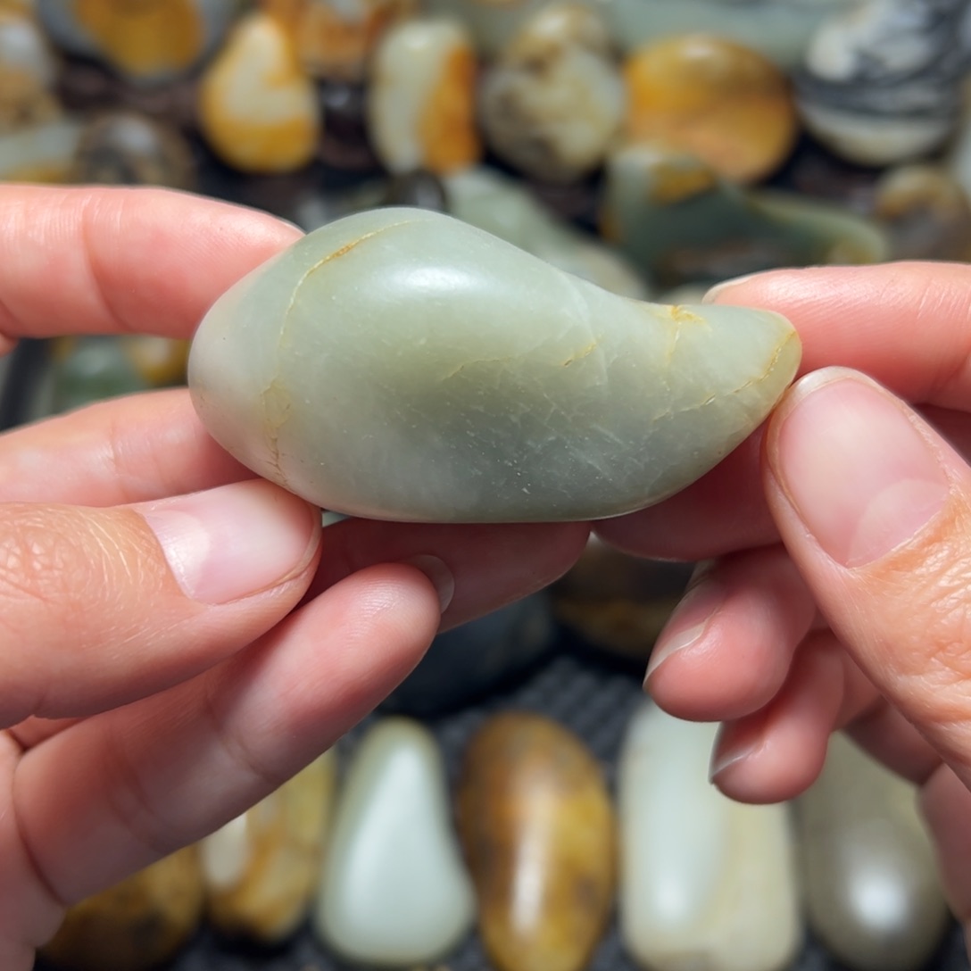 和田玉（青玉）A4未镶嵌