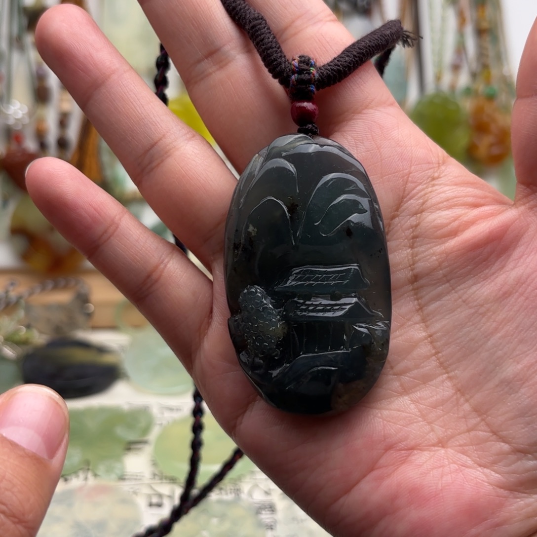 蛇纹石玉合金颈饰