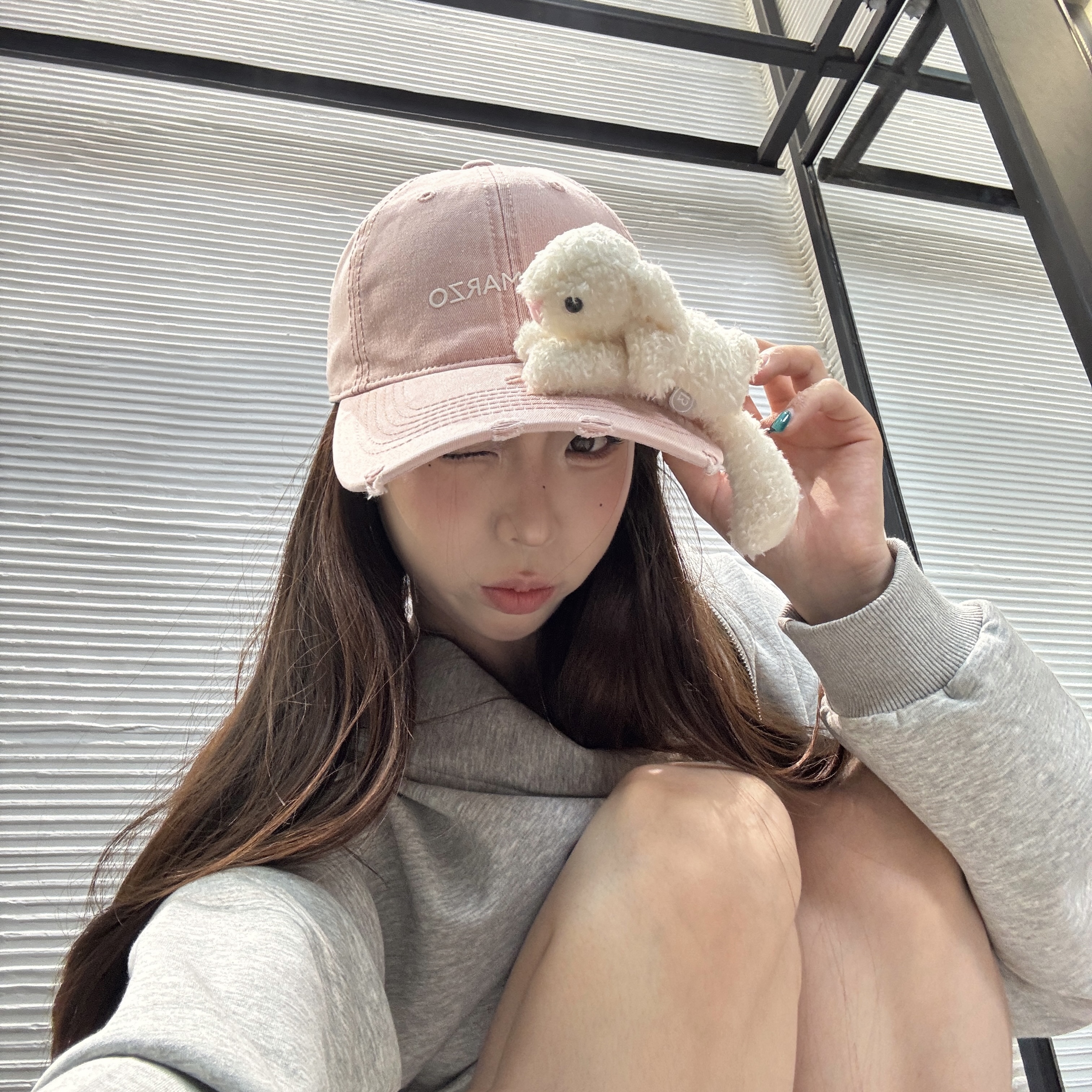 可爱立体毛绒小熊棒球帽子男女同款双层帽檐休闲显脸小百搭鸭舌帽