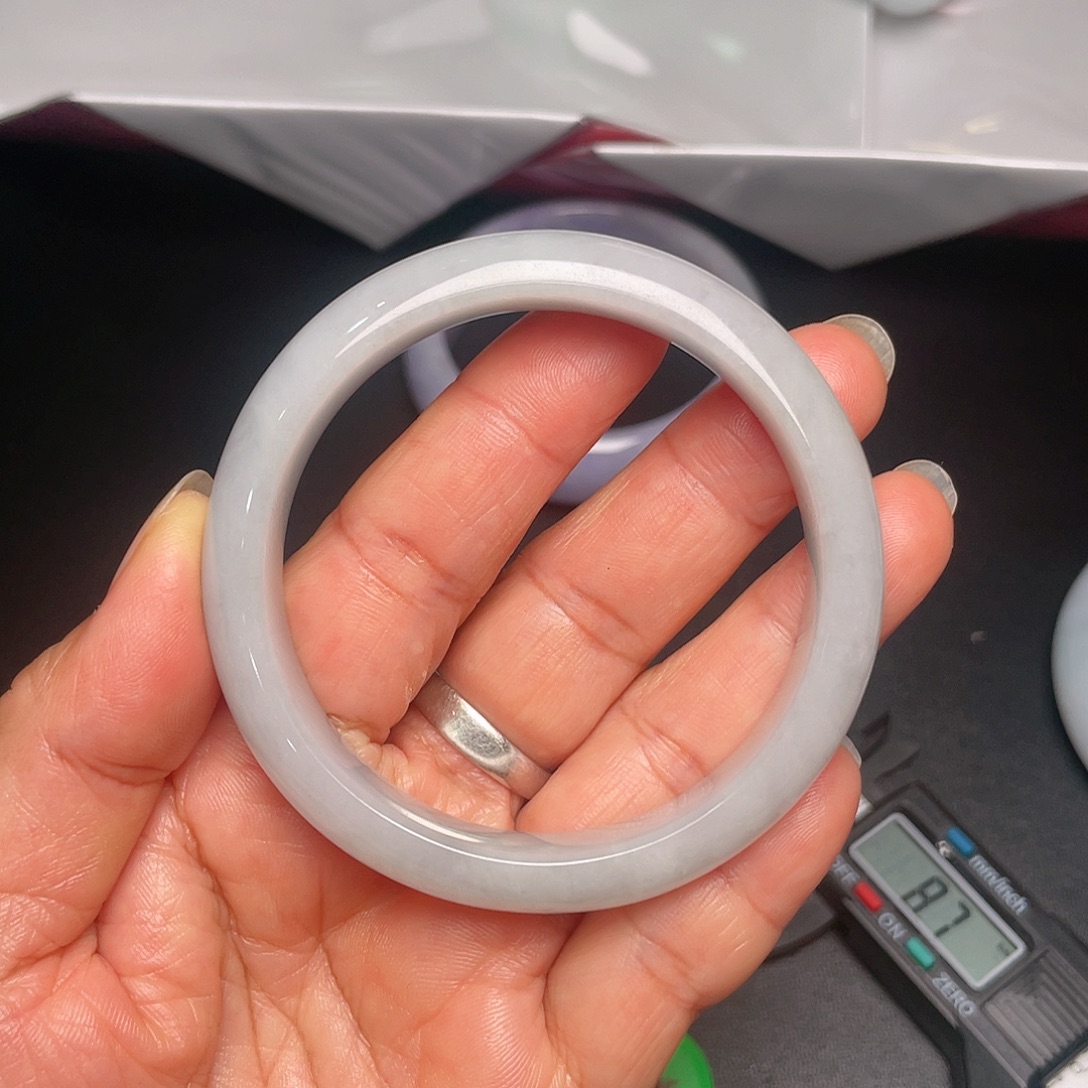 翡翠未镶嵌手镯天然翡翠手镯