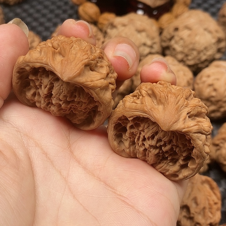 文玩核桃吊坠41蛇头11号