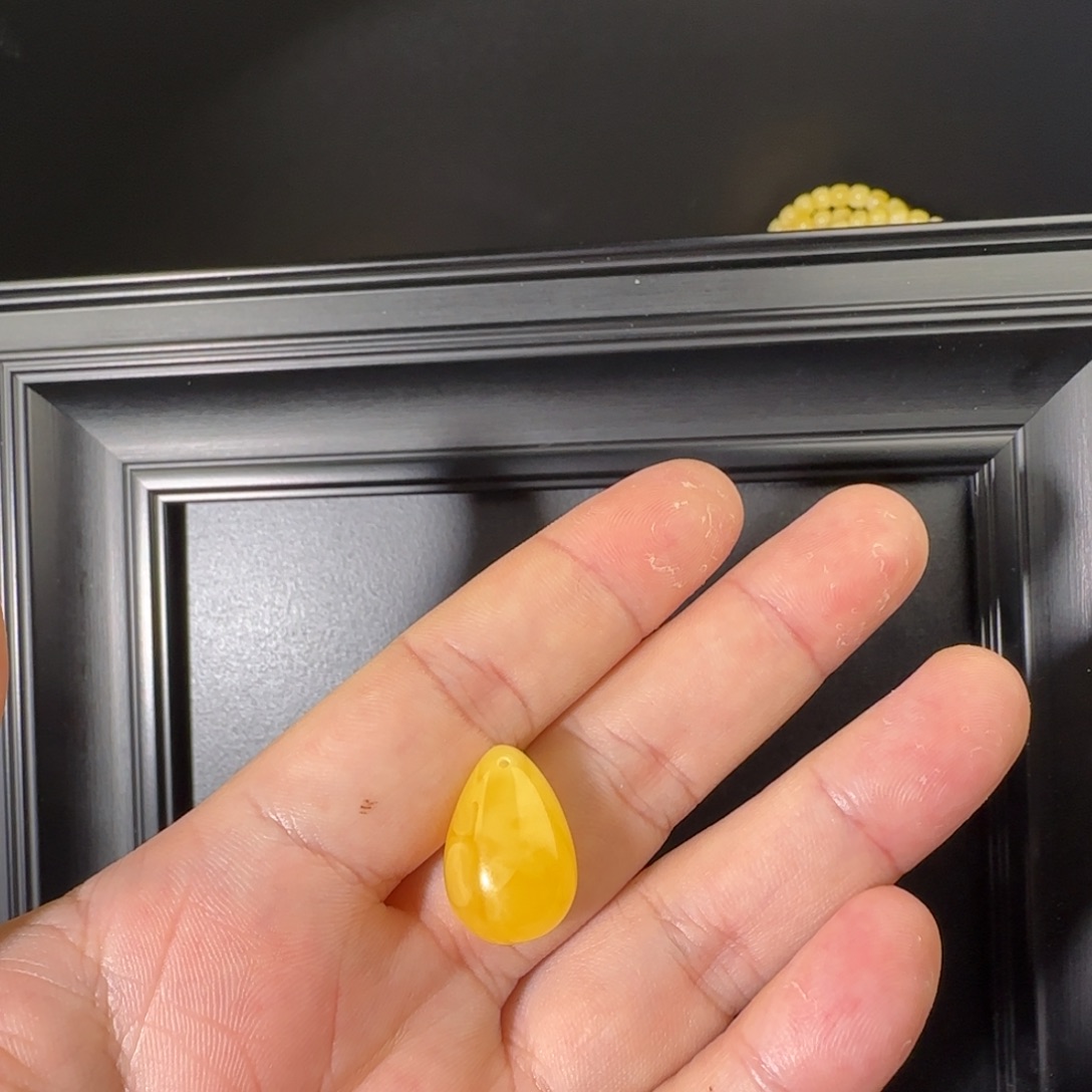 琥珀未镶嵌手串福利05