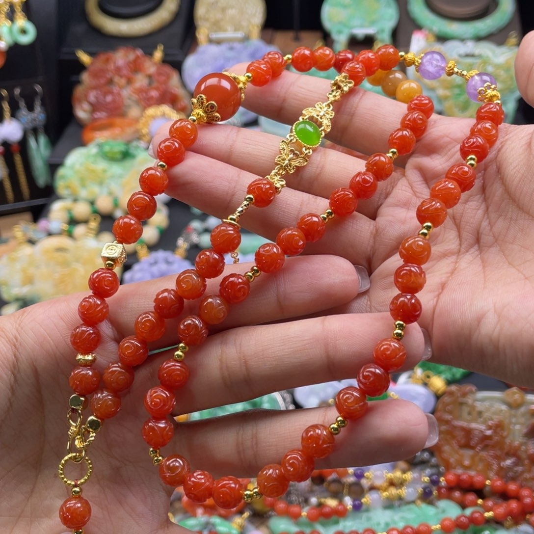 翡翠未镶嵌颈饰可**多代编织