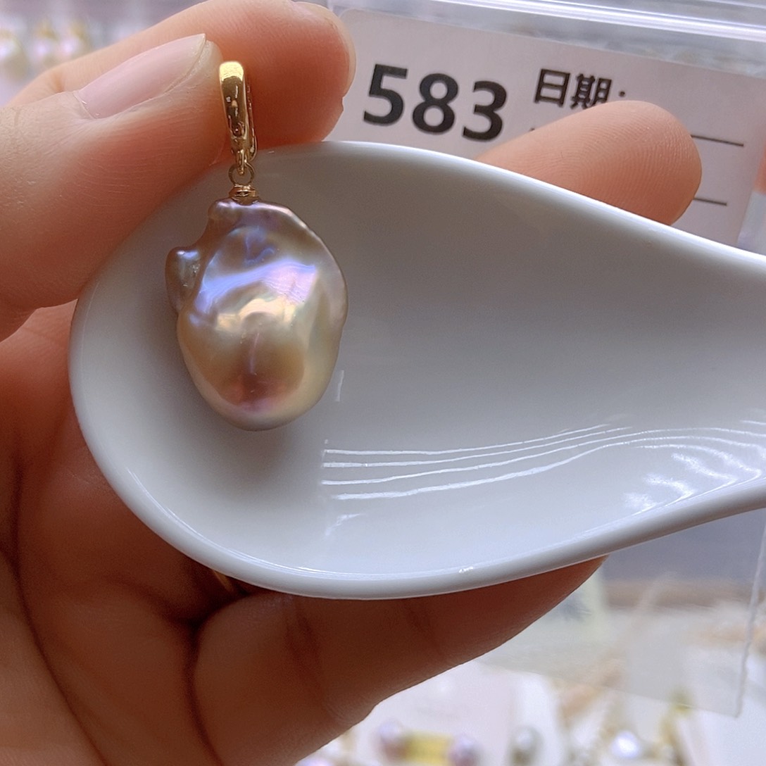 淡水珍珠未镶嵌颈饰