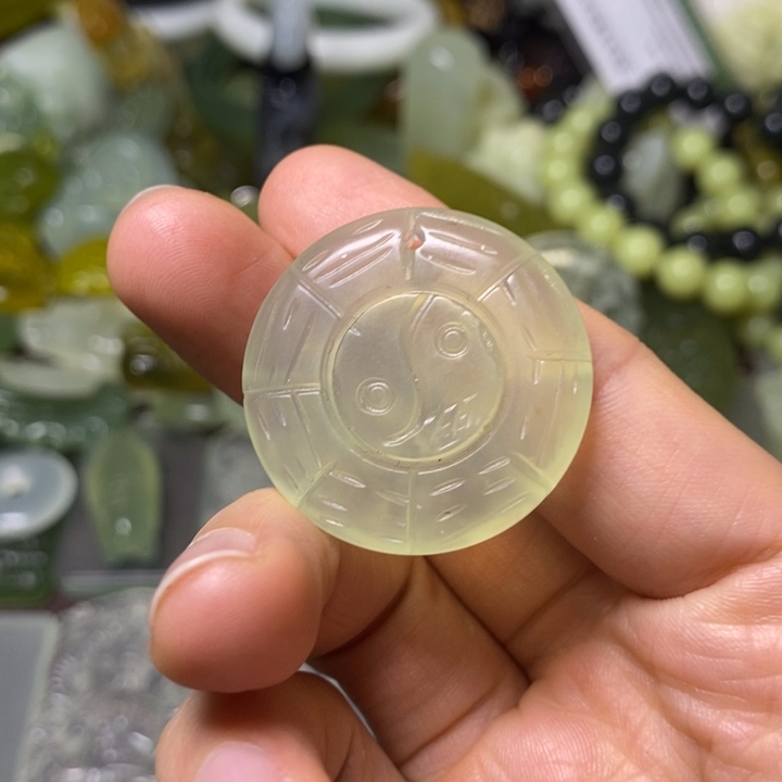 岫玉未镶嵌岫玉颈饰