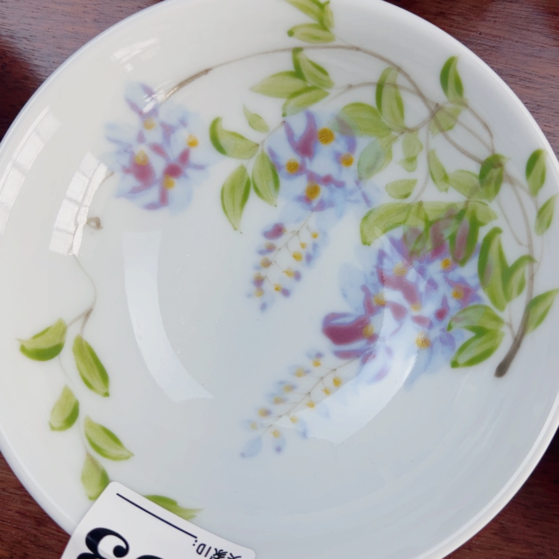 景德镇陶瓷手工手绘制作