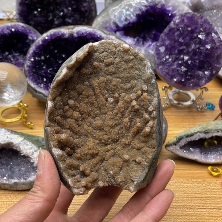 紫晶水晶摆件未镶嵌