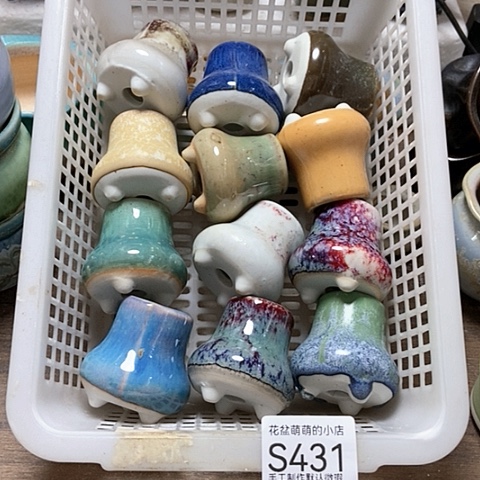 紫砂花盆431微瑕品口径2.5左右口不圆