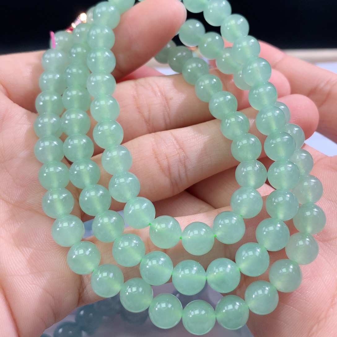 翡翠手链未镶嵌翡翠