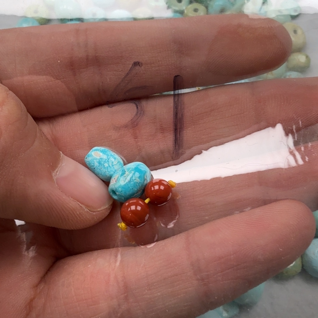 南红玛瑙未镶嵌珠宝奇石