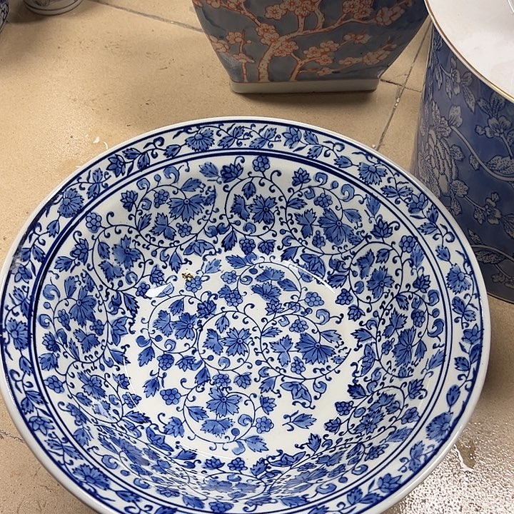 绿***b瓷片瑕疵陶瓷。。。。。。。。。。。。。。