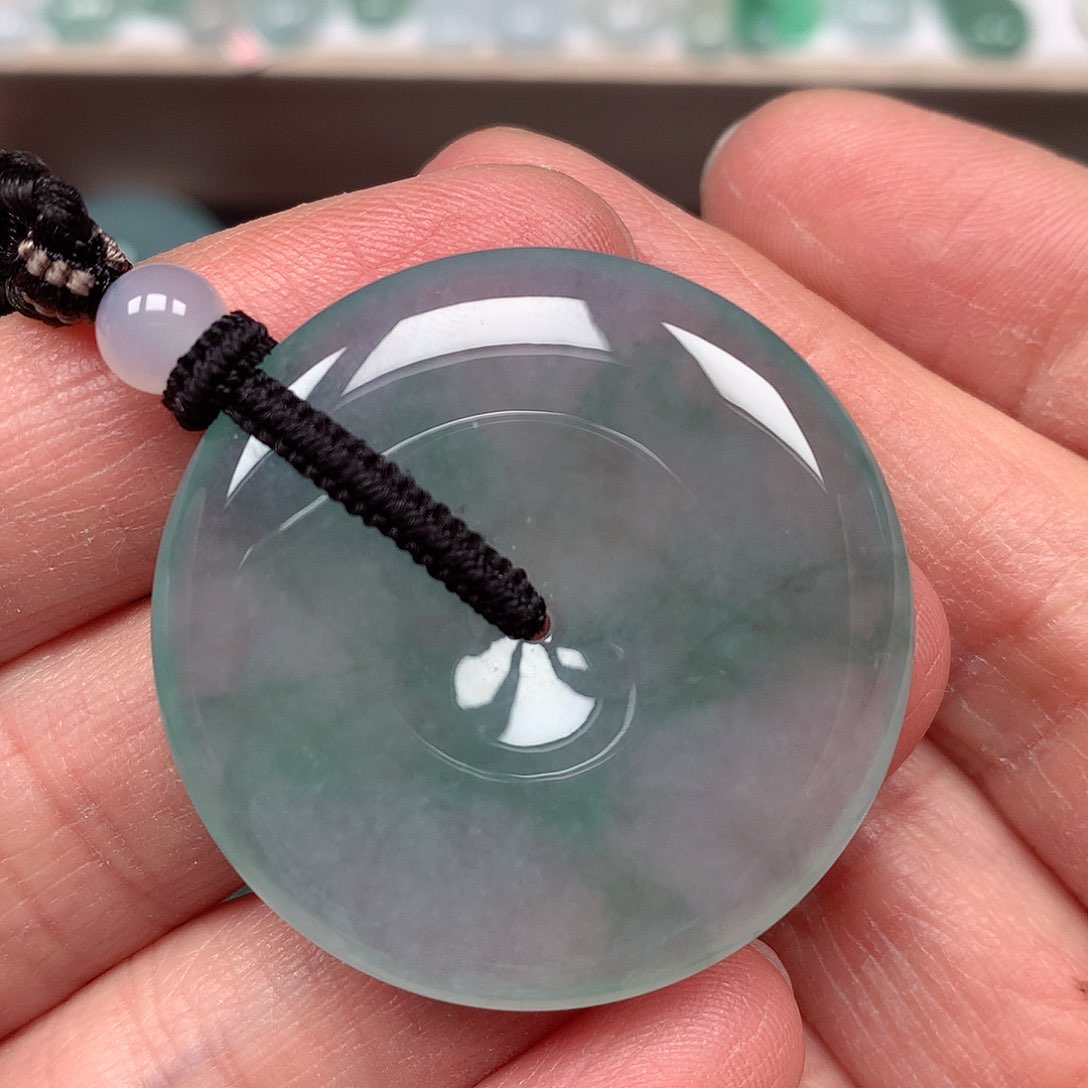 翡翠颈饰未镶嵌w****焗平安扣