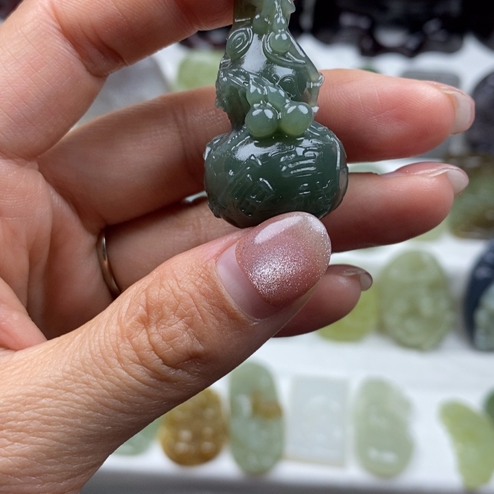 和田玉（糖玉）未镶嵌颈饰76