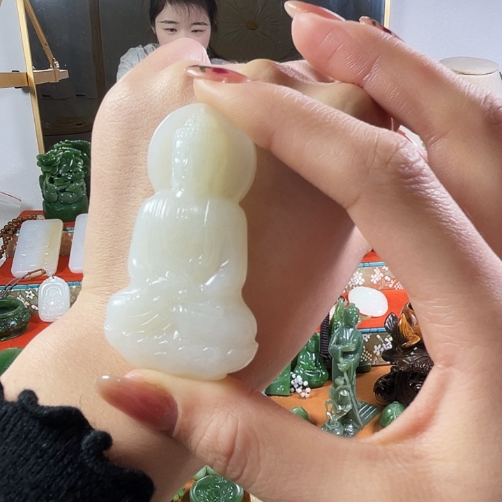 和田玉未镶嵌挂件