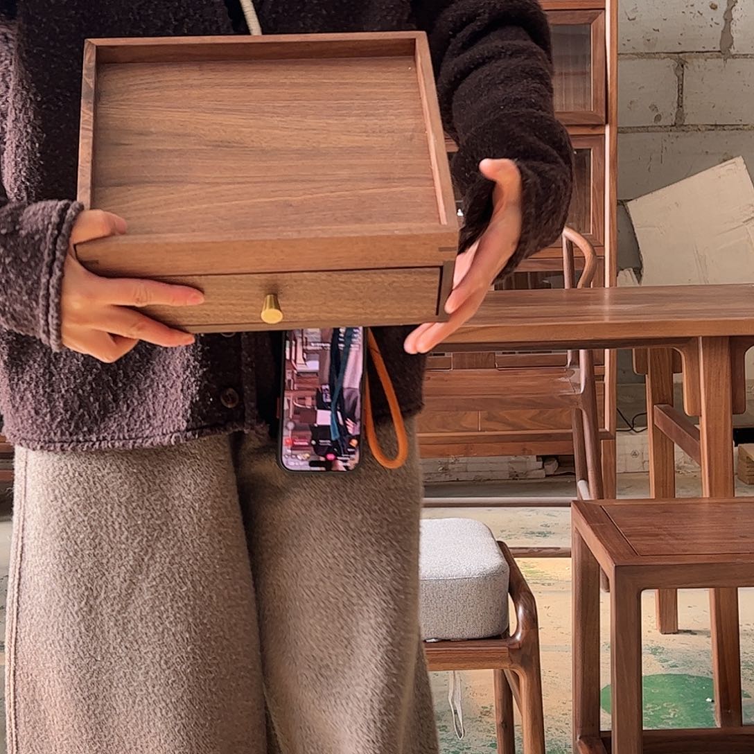 木（非红木类）茶饼盒黑胡桃木