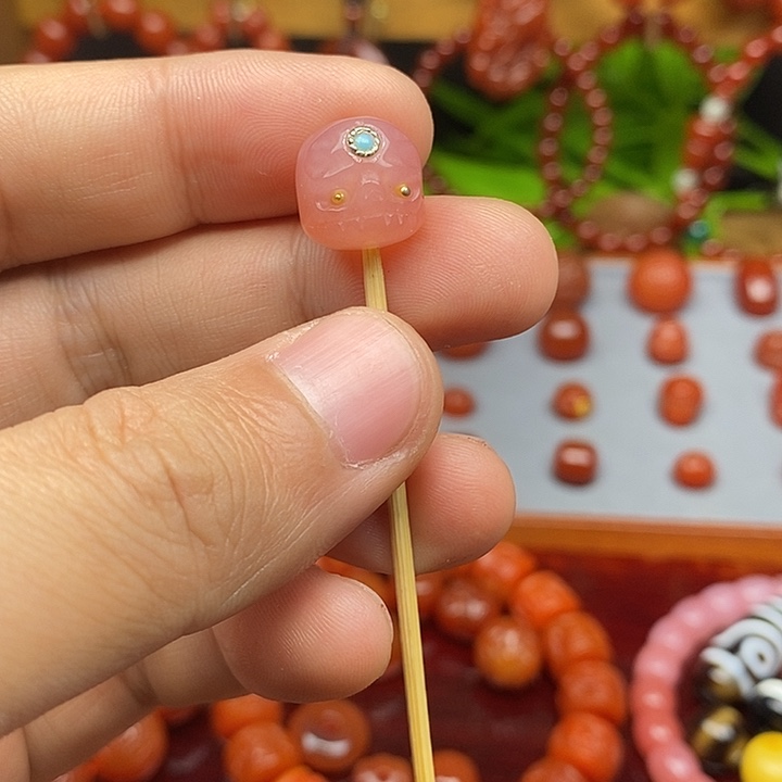 芭***莎玛瑙/玉髓未镶嵌吊坠(不含链)