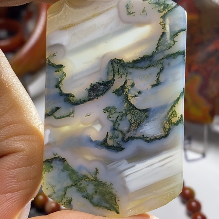 玛瑙/玉髓颈饰未镶嵌火****）