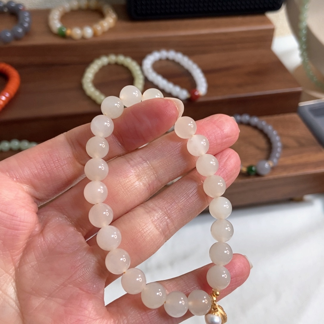 和田玉手链银S925镶嵌福利8mm蜂蜜水