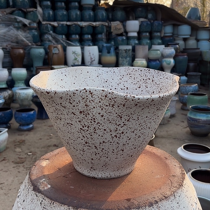 高度23厘米口径35厘米