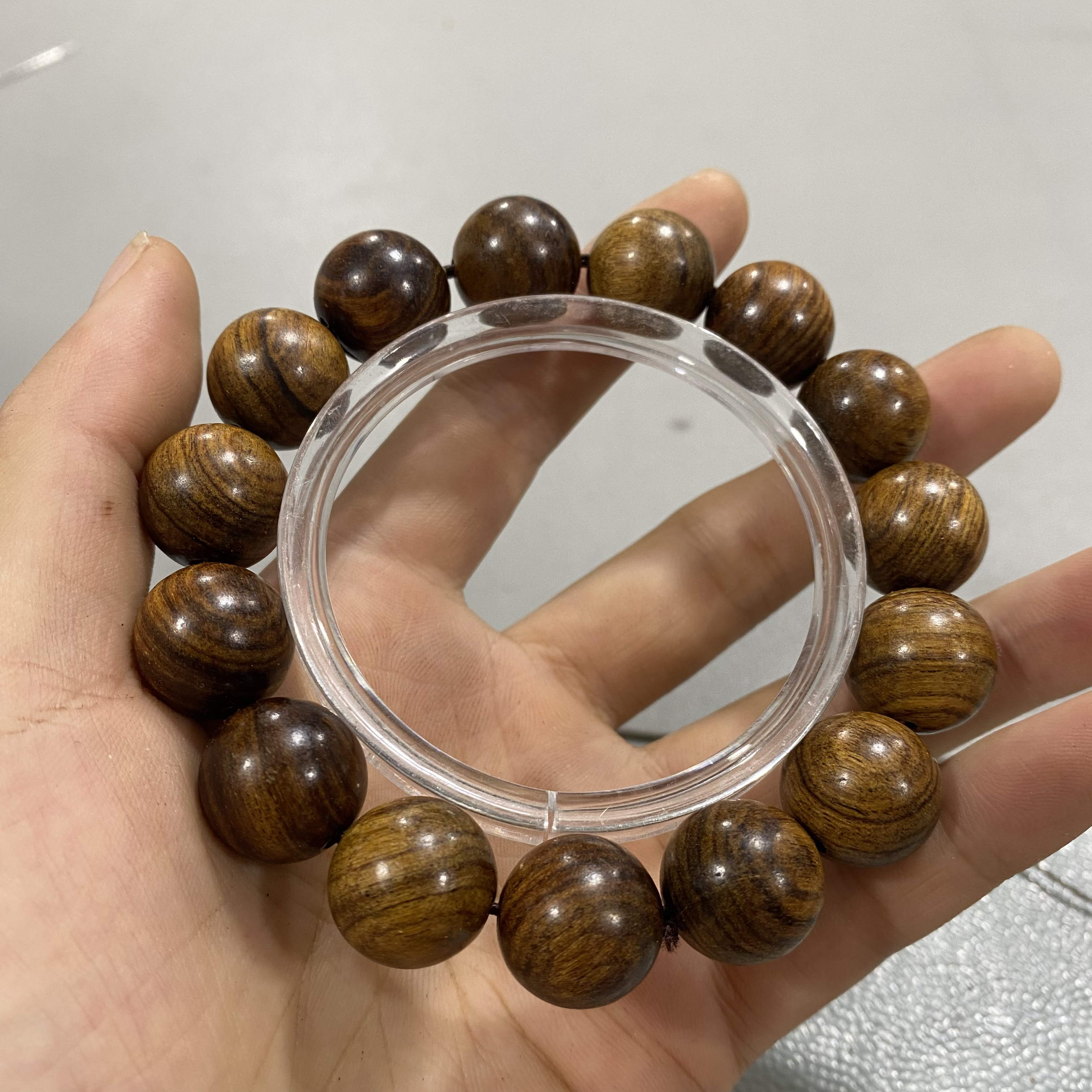 A30雷击桃木圆珠卡1.5单圈手串