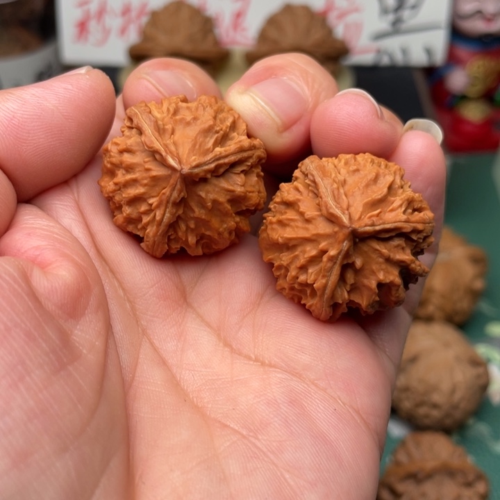 【闪购商品】文玩核桃吊坠29全品三棱